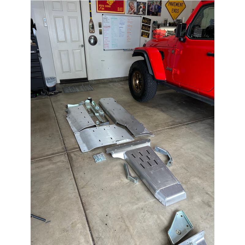 JLU MAGNAFLOW EXHAUST SKID - 4 door 392 HEMI ALUMINUM